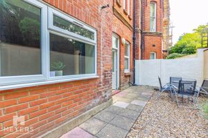 Photo 6- click for photo gallery